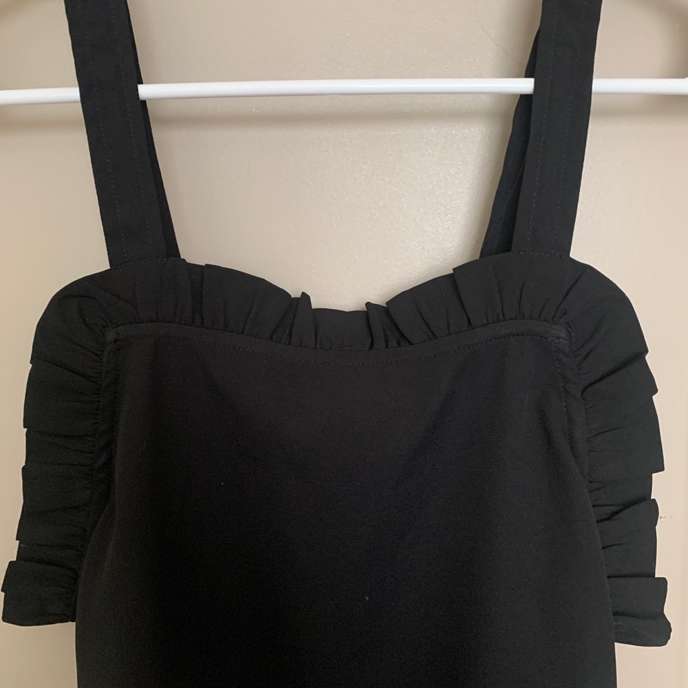 Black Ruffle Neck Tank Top XS - Picture 2 of 4